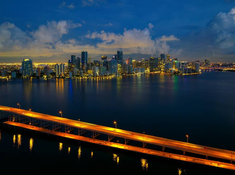 Vista de abril de Miami ao nascer do sol